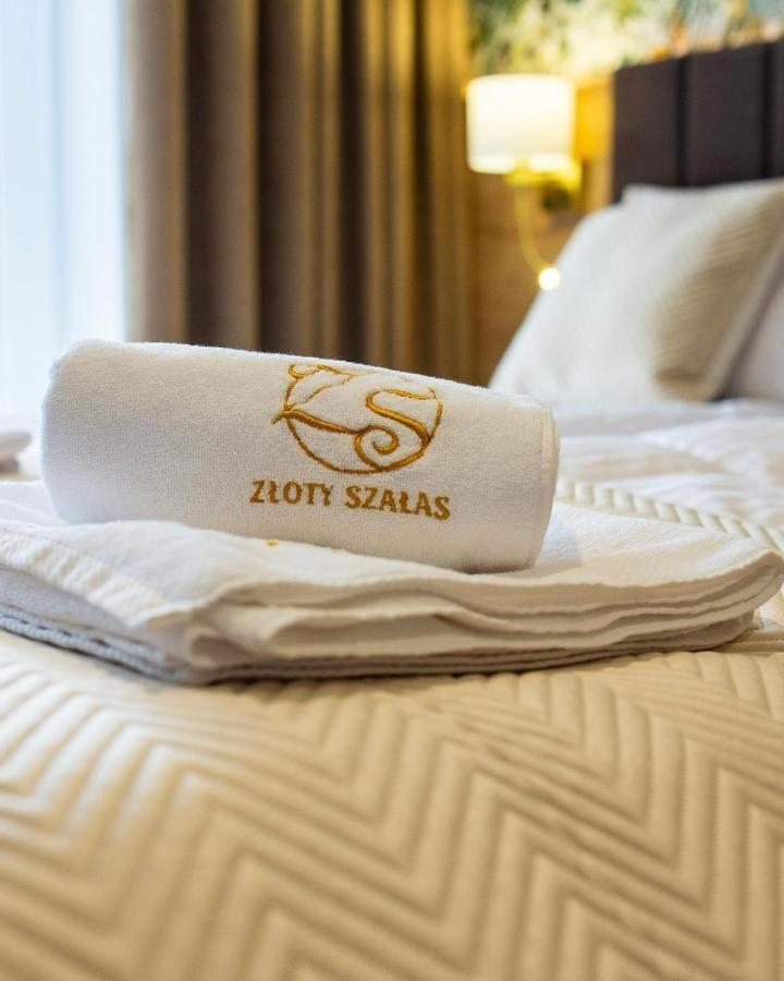 Zloty Szalas ザジェチェ エクステリア 写真